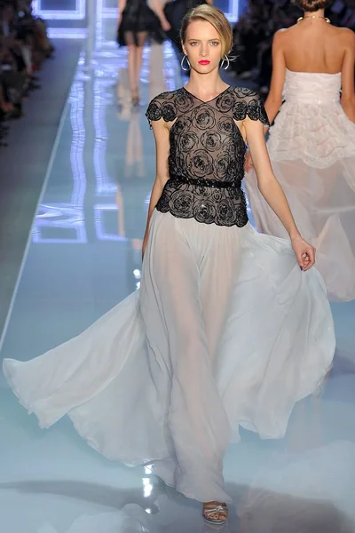 Look 36